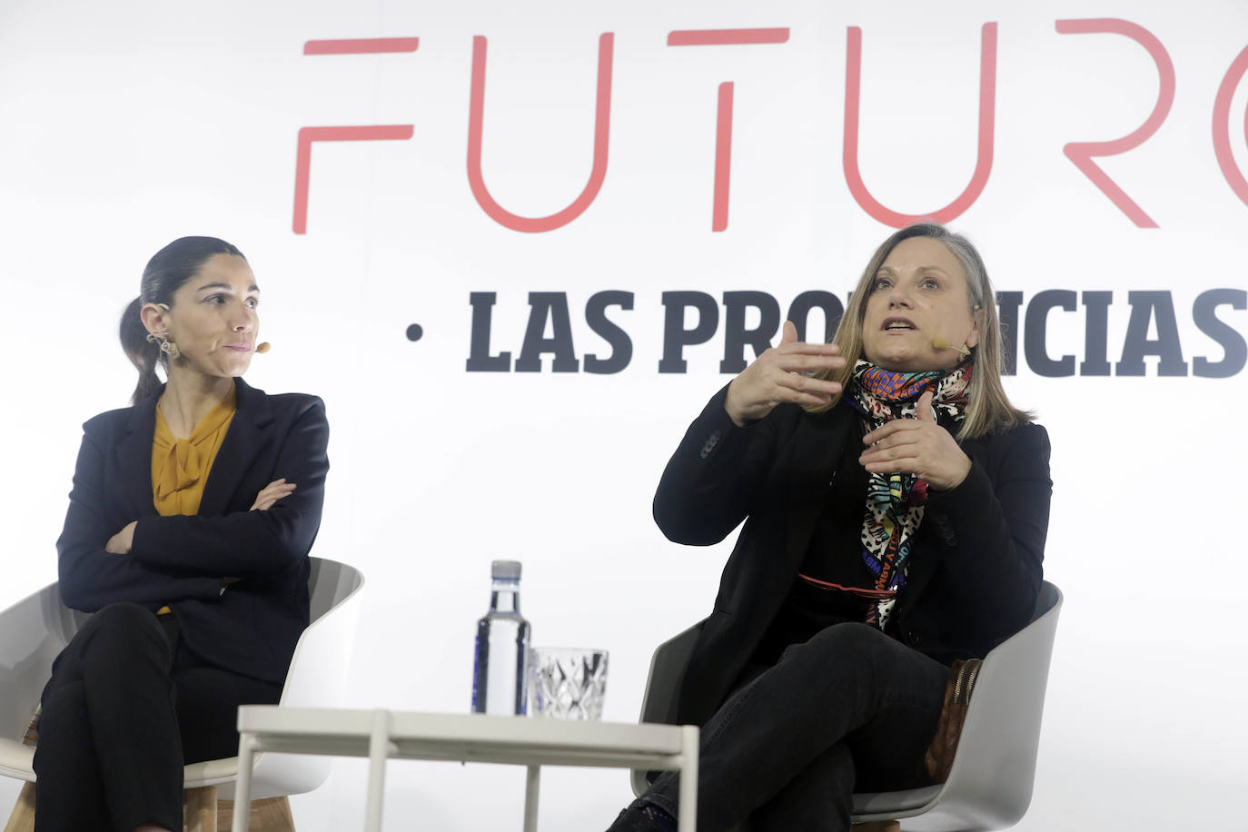 Fotos: Las mujeres construyen el futuro en un debate sobre la igualdad