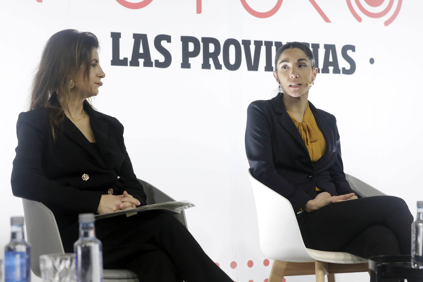 Fotos: Las mujeres construyen el futuro en un debate sobre la igualdad