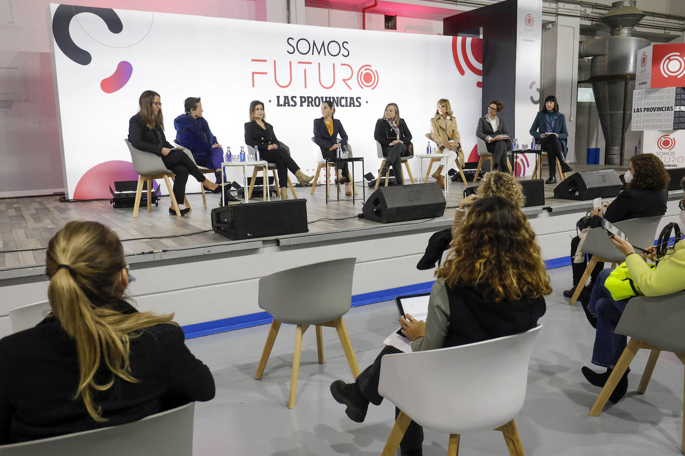 Fotos: Las mujeres construyen el futuro en un debate sobre la igualdad