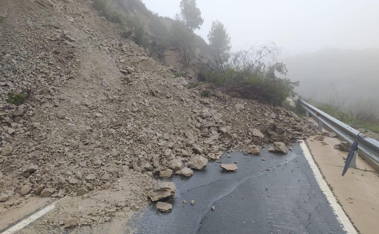 Carretera cortada este domingo entre Fageca y Quatretondeta. 