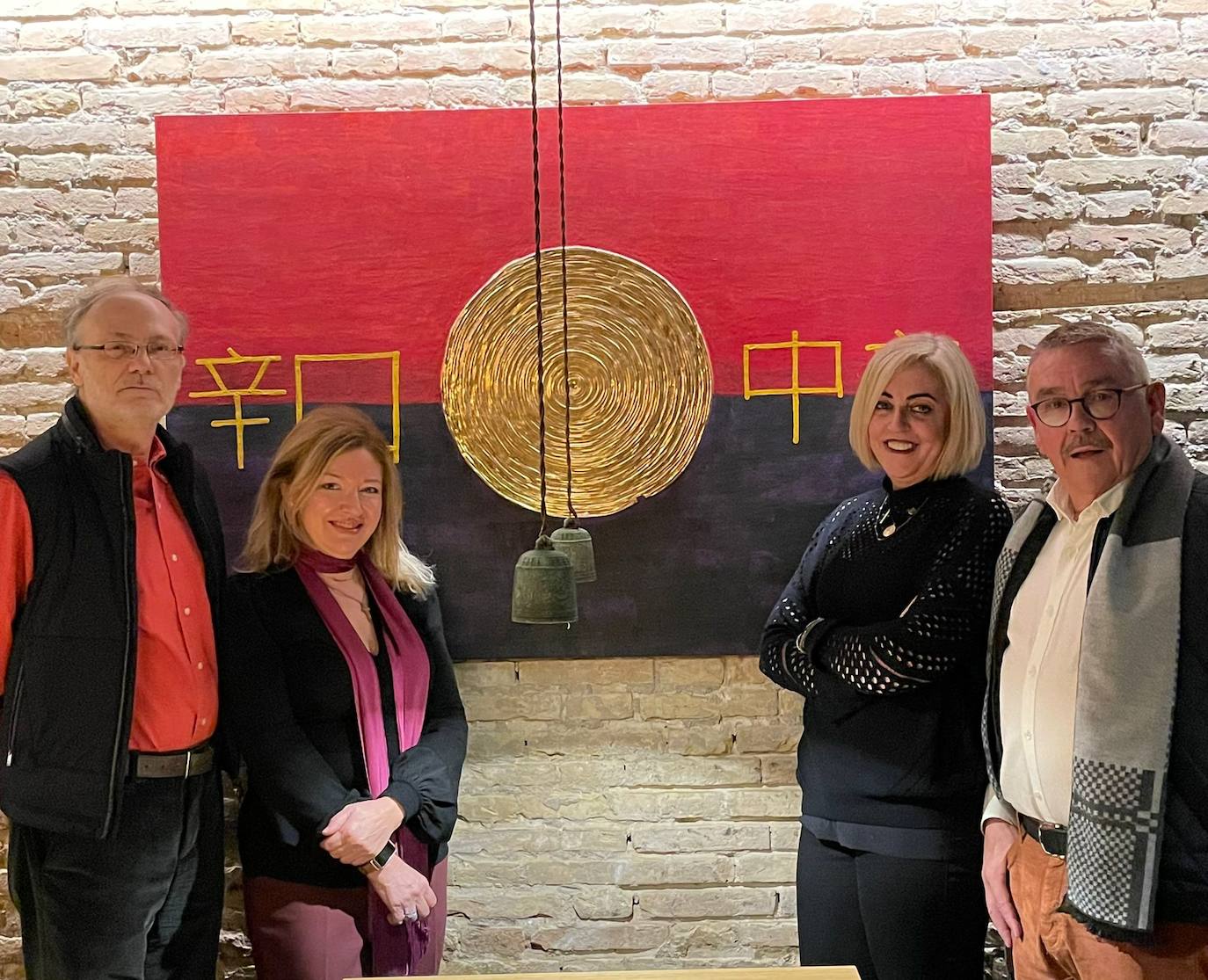 Juan Carlos Ramón, Inma Sobrino, Julia Pérez Broseta y José Soto en el restaurante Hotaru.