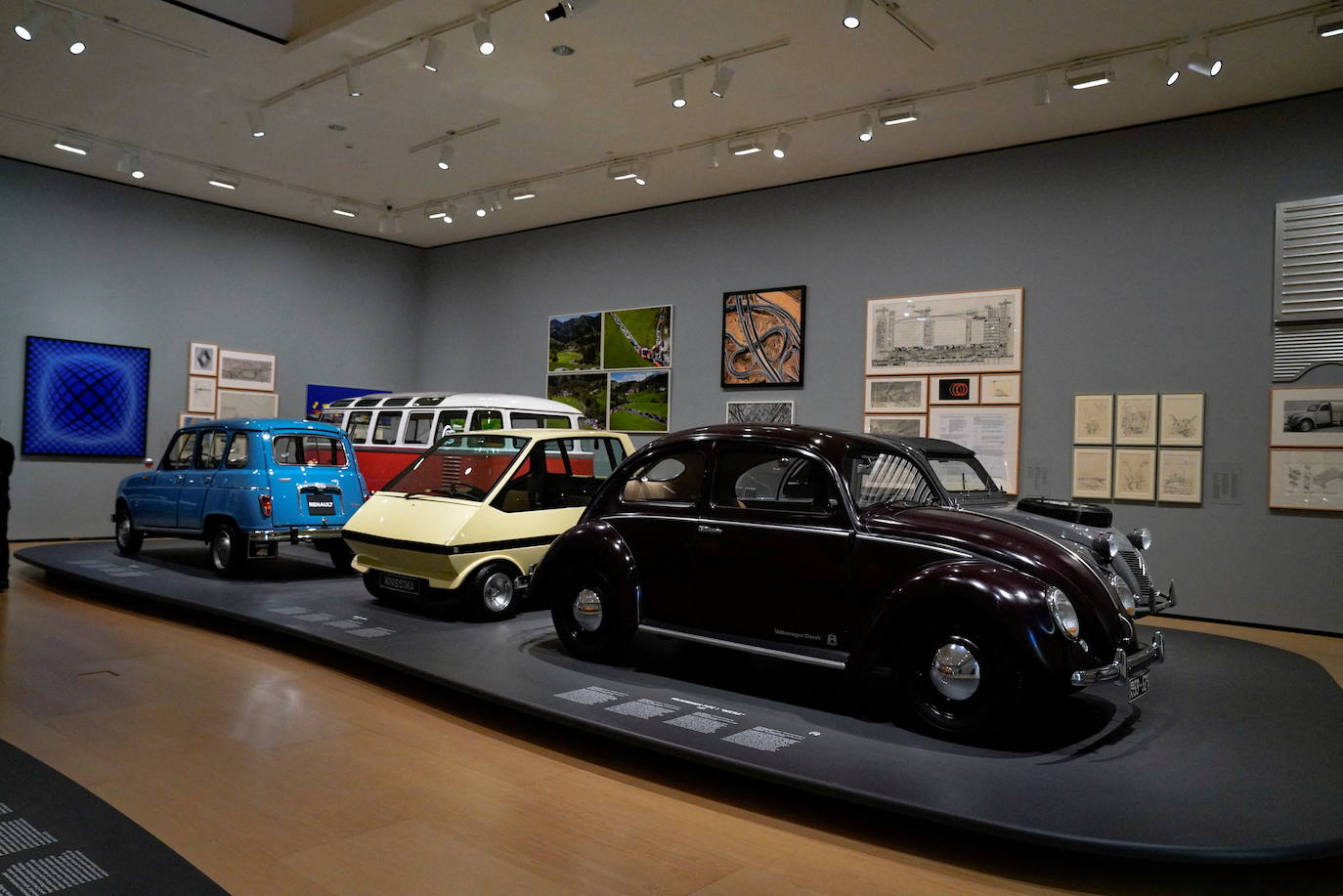 Fotos: Los automóviles más impresionantes de la historia, seleccionados por Norman Foster