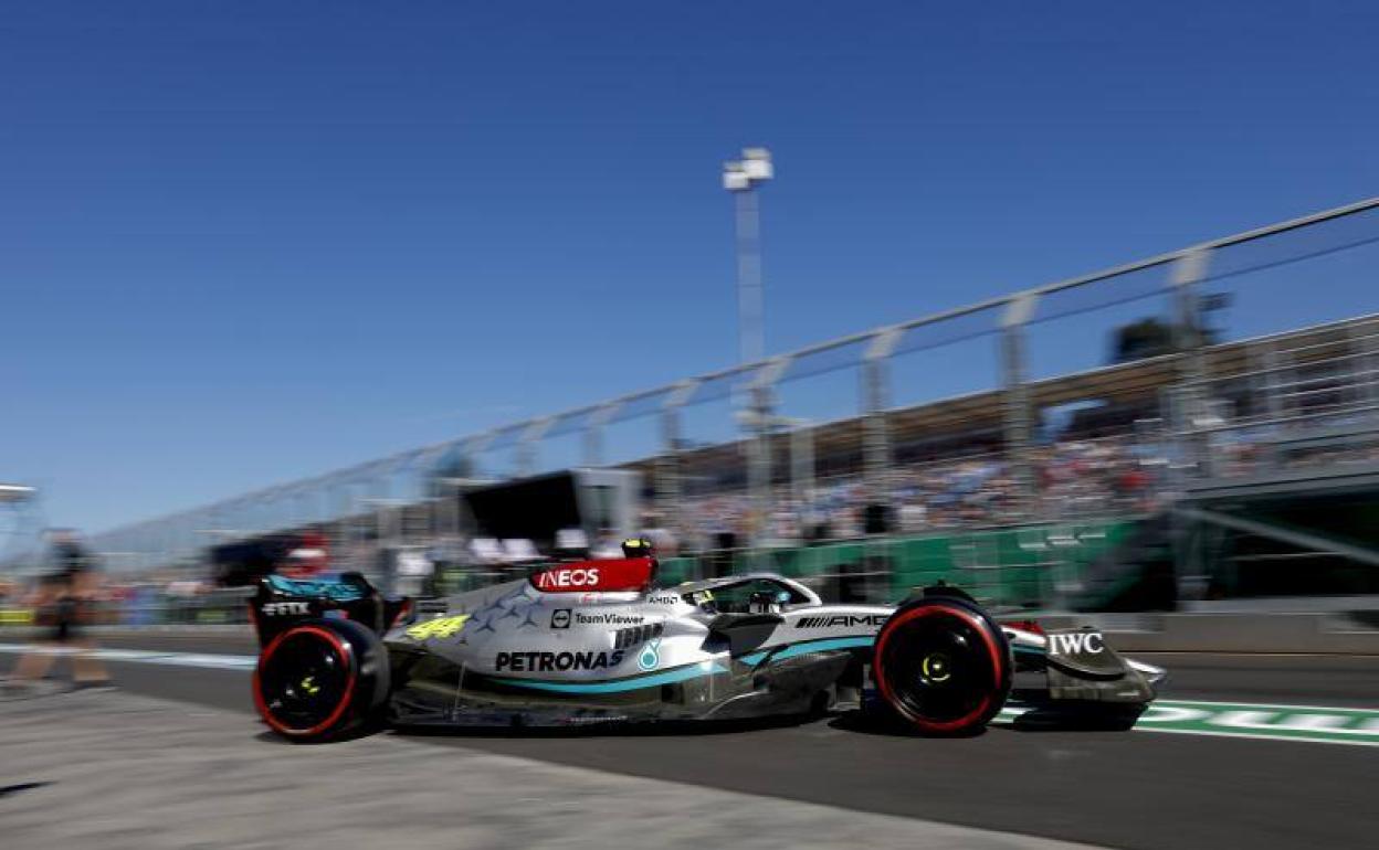 Hamilton en los entrenamientos libres.