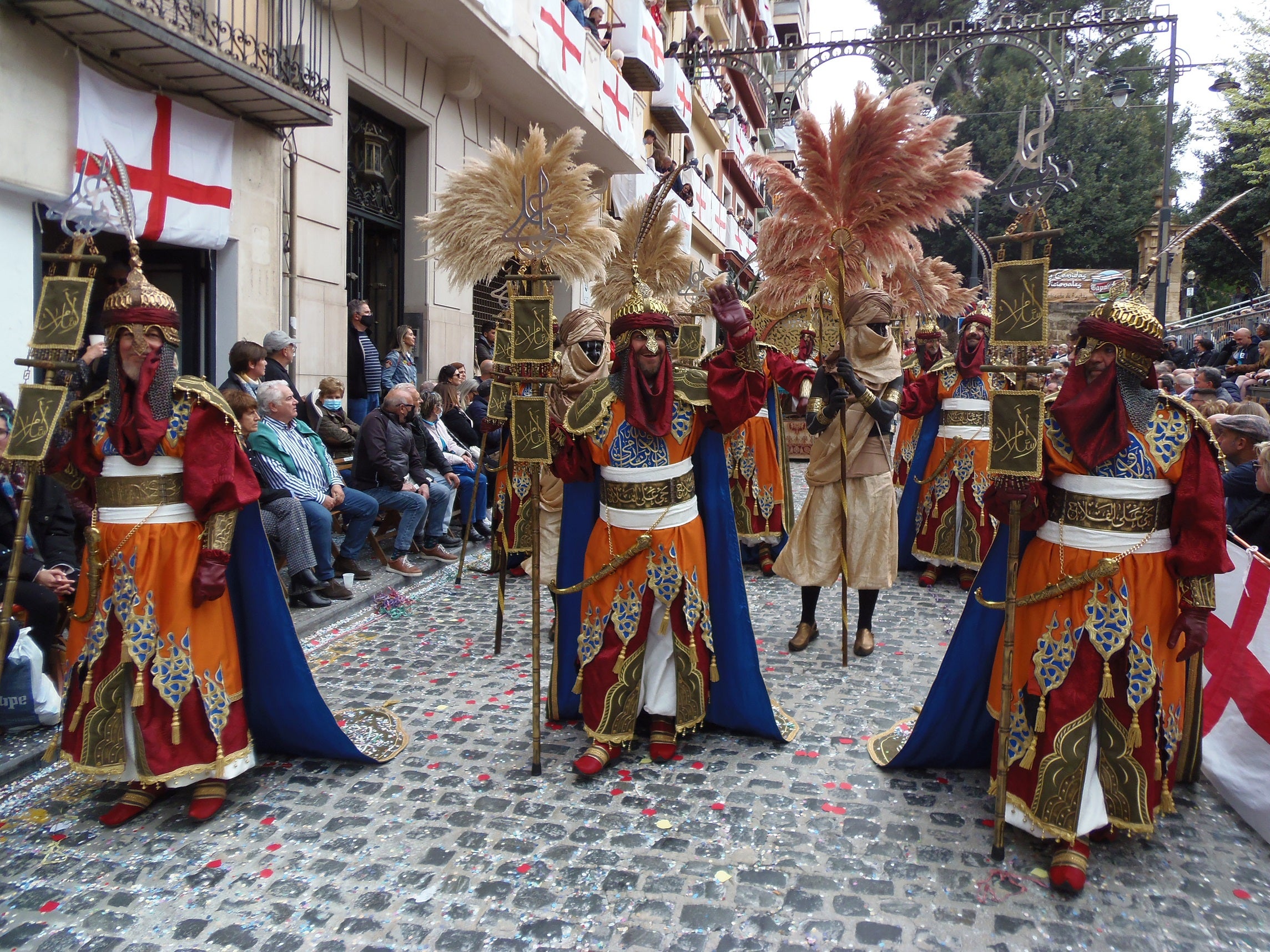 Parte del desfile de la capitanía mora. 