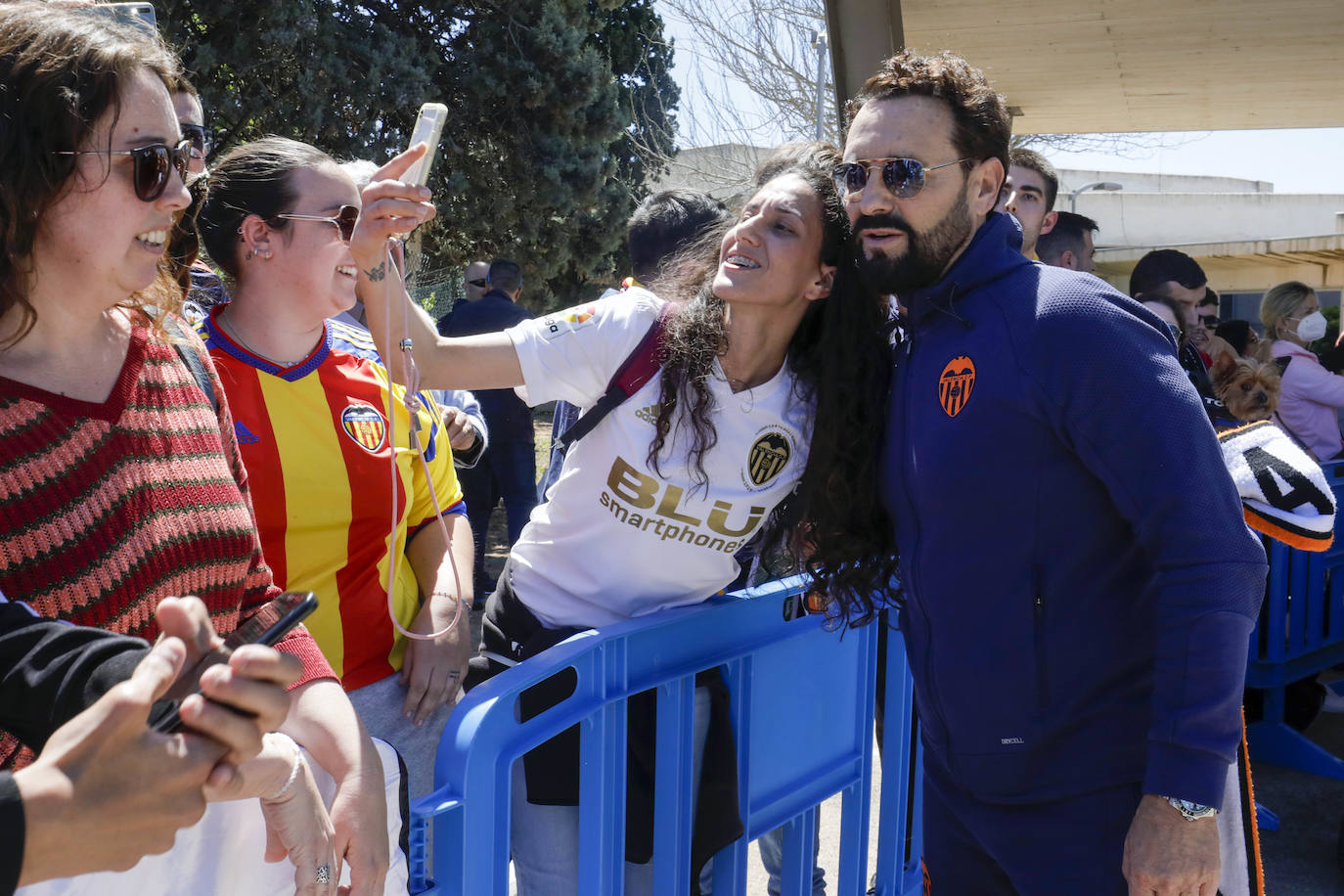 Fotos: El Valencia CF vuelve a casa tras la final de la Copa del Rey en Sevilla