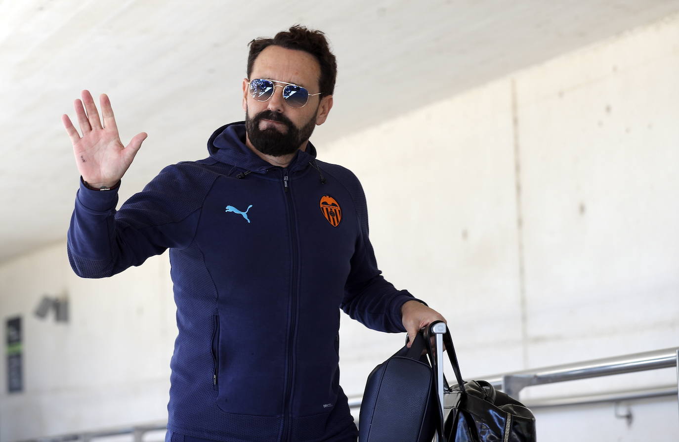 Fotos: El Valencia CF vuelve a casa tras la final de la Copa del Rey en Sevilla