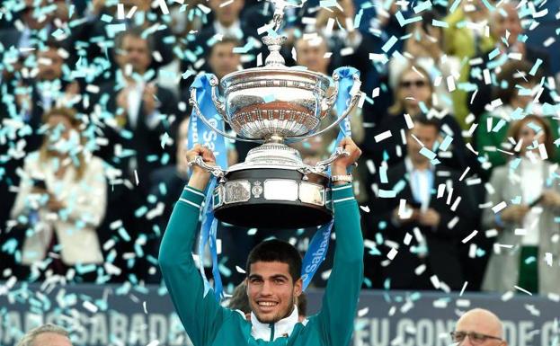 Cuánto dinero ha ganado Carlos Alcaraz en 2022: el rey Midas del tenis