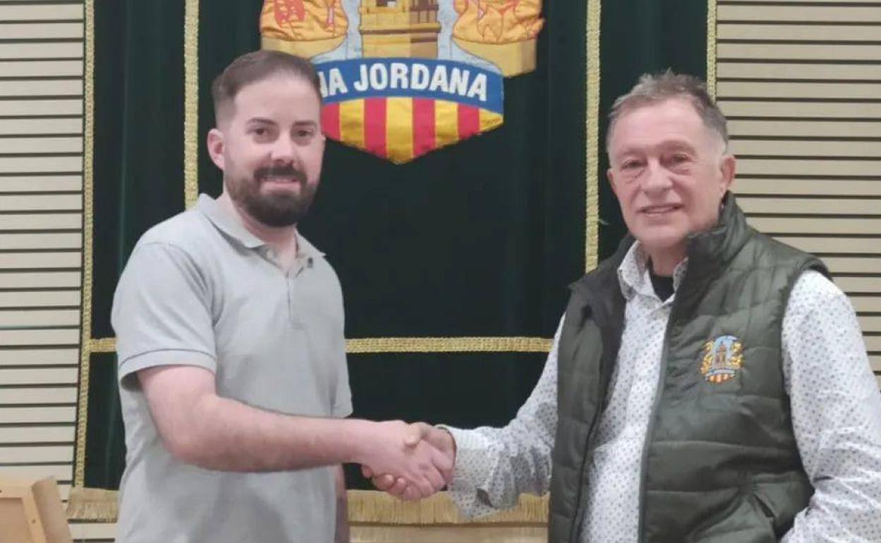 Fallas | Na Jordana ficha al artista que ha dado el oro infantil a Gayano Lluch