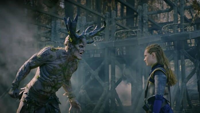 'The Quest' | Plataforma: Disney +. Estreno: el 11 de mayo. Sinopsis: Ocho adolescentes de la vida real se sumergen en un mundo de ficción, Tierras Eternas. Allí deben salvar un reino y cumplir así una antigua profecía. A lo largo de ocho episodios, estos héroes viven en un mundo de fantasía repleto de castillos y realeza, con el apoyo de las Moiras, y donde una hechicera busca destrucción y poder. Reparto: Emily Gateley, Elliott Ross y Braeden De La Garza, entre otros.