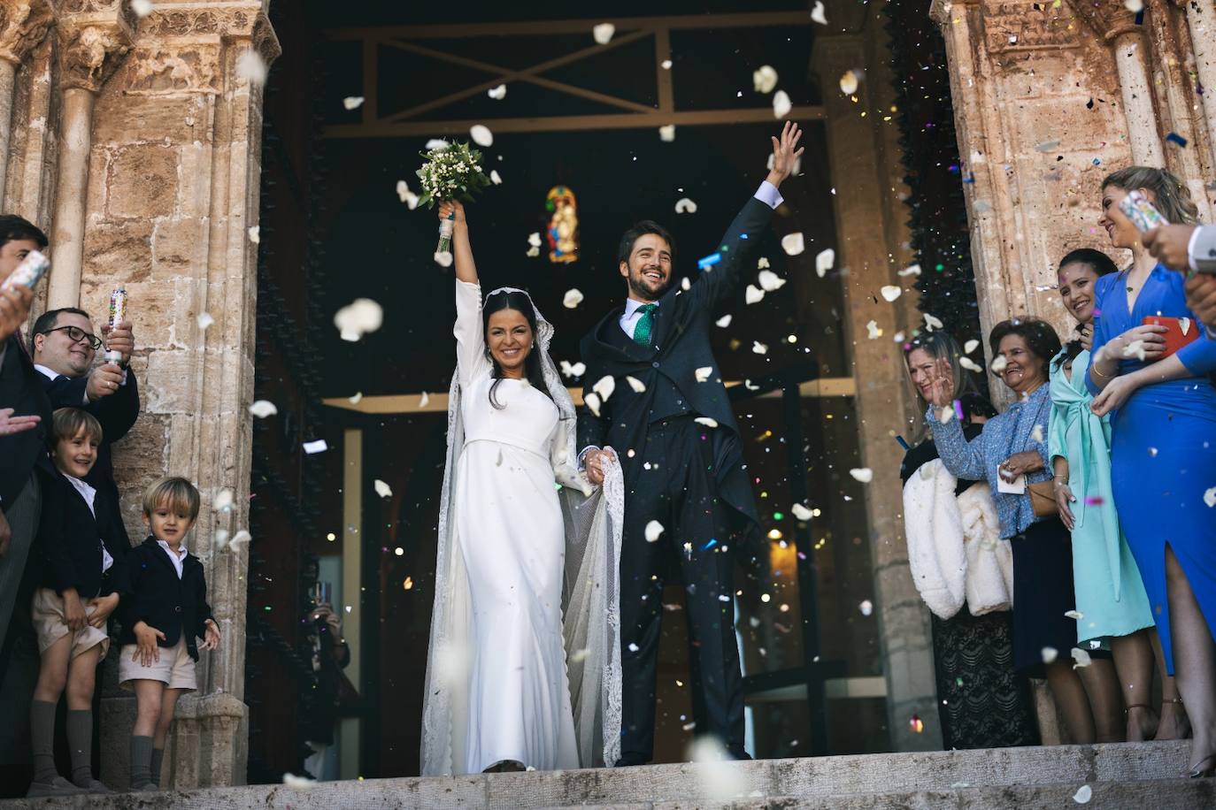 No podían estar más felices después de la boda, que celebraron en la Cartuja de Ara Christi.