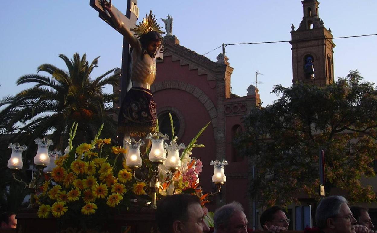 Fiesta de San Isidro, Valencia | El Cristo de la Fe de San Isidro se queda sin procesión