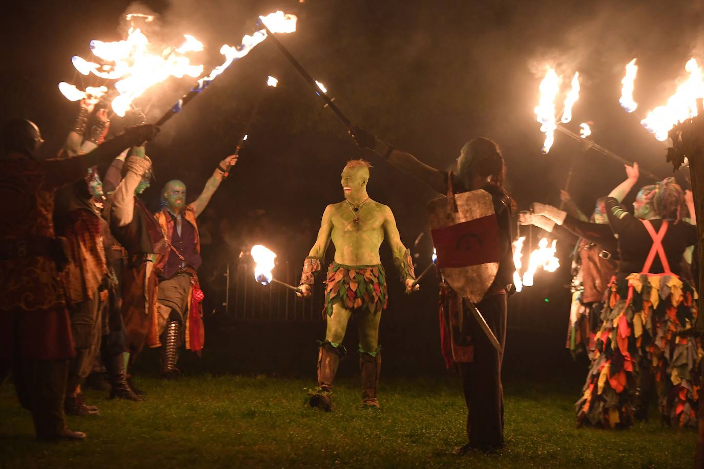 Fotos: Así es el Festival del Fuego de Beltane, el ritual que marca el inicio del verano