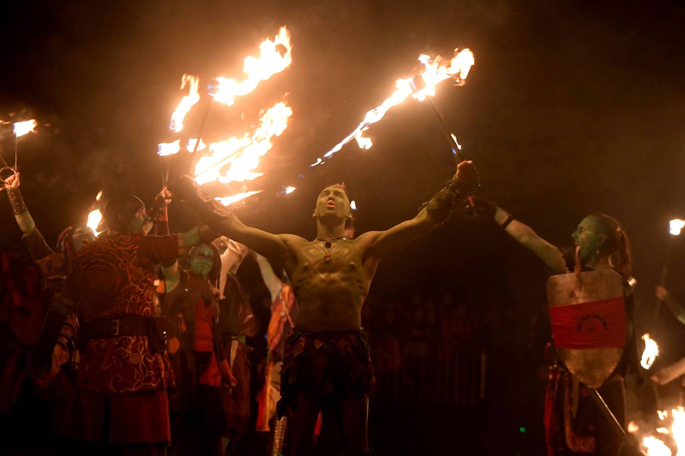 Fotos: Así es el Festival del Fuego de Beltane, el ritual que marca el inicio del verano