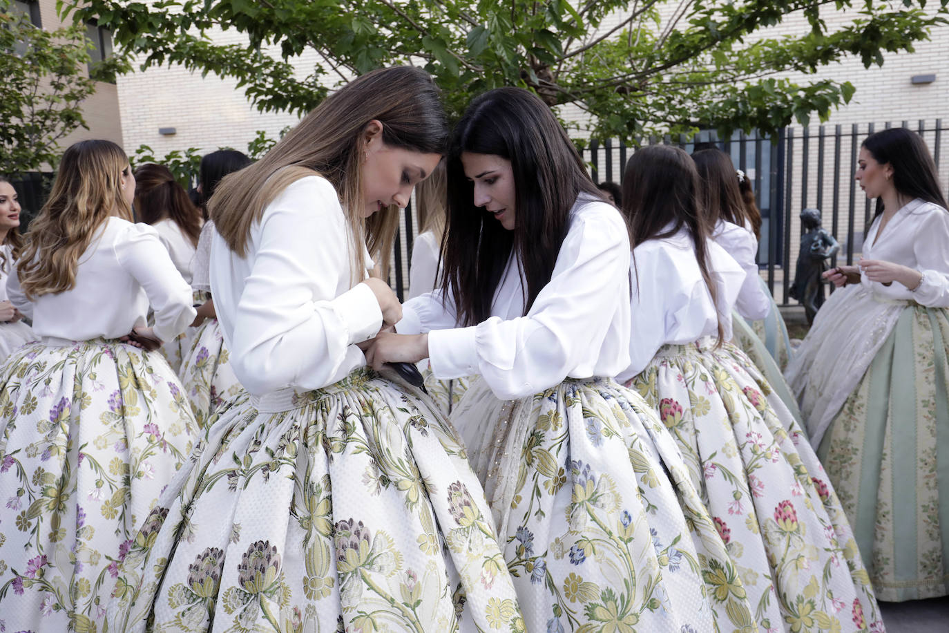 Fotos: Ensayo de la Dansà 2022 en honor a la Virgen de los Desamparados