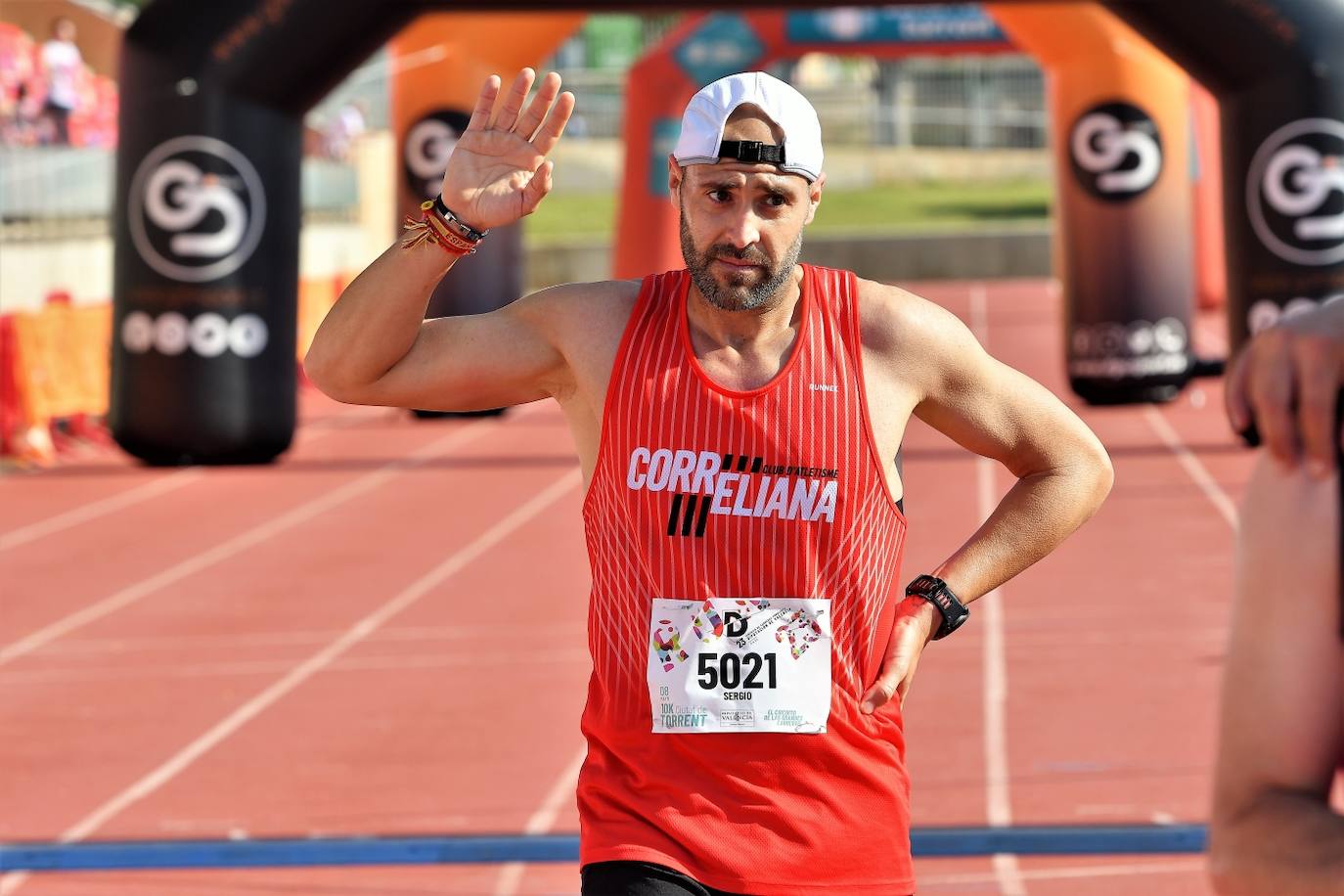 Fotos: Búscate en la 10k y la Media Maratón de Torrent