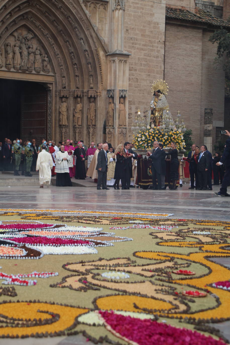 La patrona de Valencia vuelve a procesionar por el centro de la ciudad con dos cambios en el recorrido