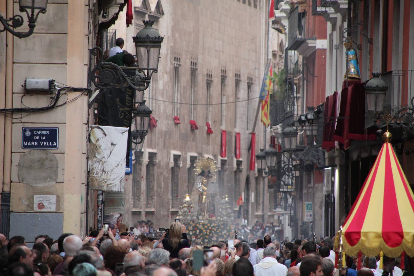 La patrona de Valencia vuelve a procesionar por el centro de la ciudad con dos cambios en el recorrido