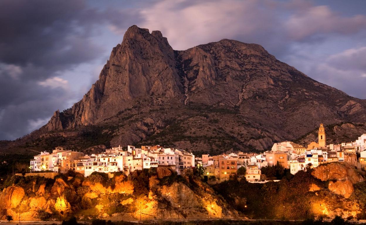 Finestrat le dará un profundo lavado de cara a su casco urbano