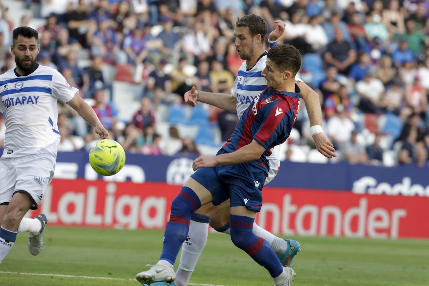 Fotos: Las mejores imágenes del Levante UD-Deportivo Alavés