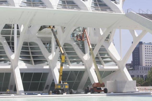 Fotos: Trabajos de mantenimiento en el museo Principe Felipe