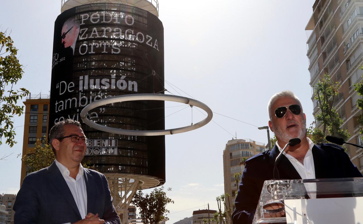 Toni Pérez (izquierda) junto a Quico Zaragoza, hijo del exalcalde Pedro Zaragoza