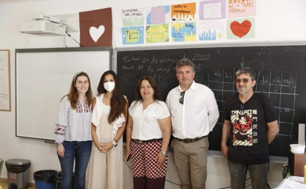 l'Alfàs del Pi: Ciber mayo en los centros educativos | El ‘Ciber mayo’ de l’Alfàs del Pi aborda la digitalización de los estudiantes del municipio