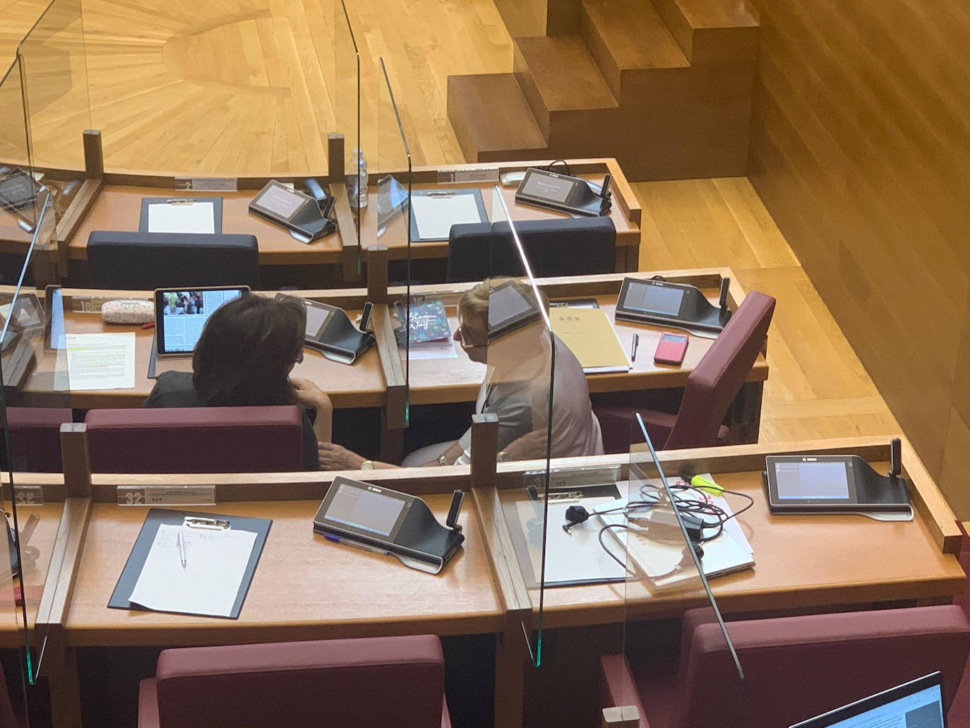 Pleno de Les Corts, con el debut de Ana Barceló como portavoz del PSPV. 