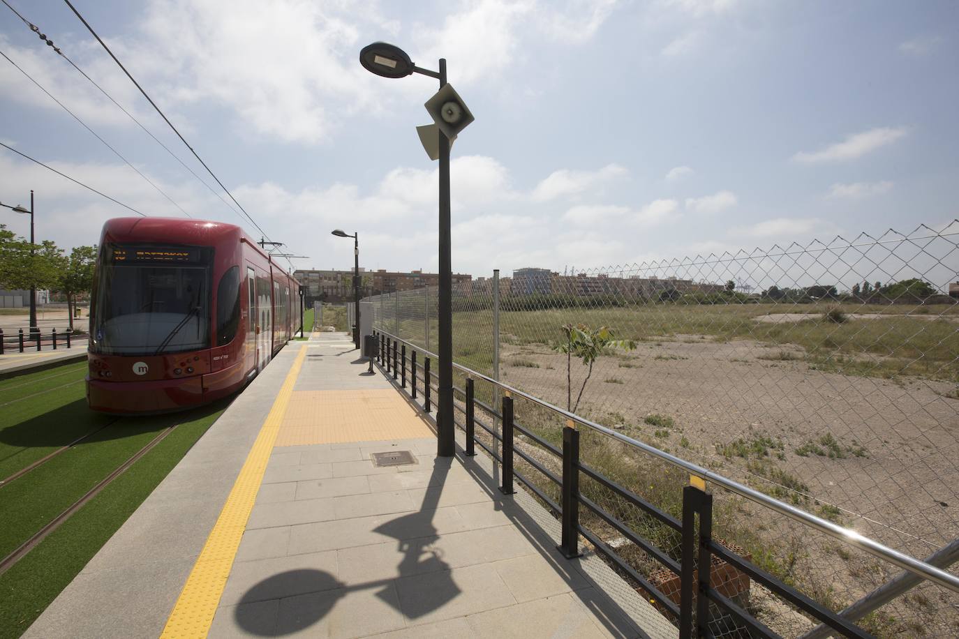 Fotos: Solares abandonados: el recorrido de la nueva Línea 10 de Metrovalencia