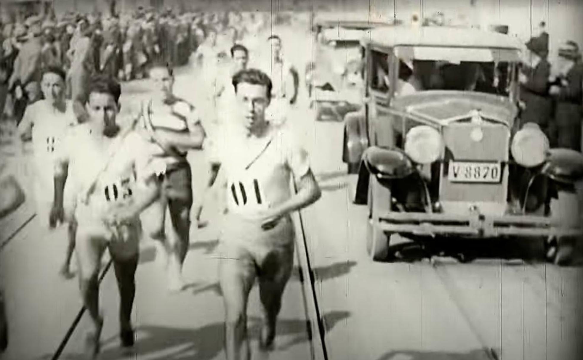 Imágenes recuperadas de la VI Volta a Peu a Valencia en el año 1929. 