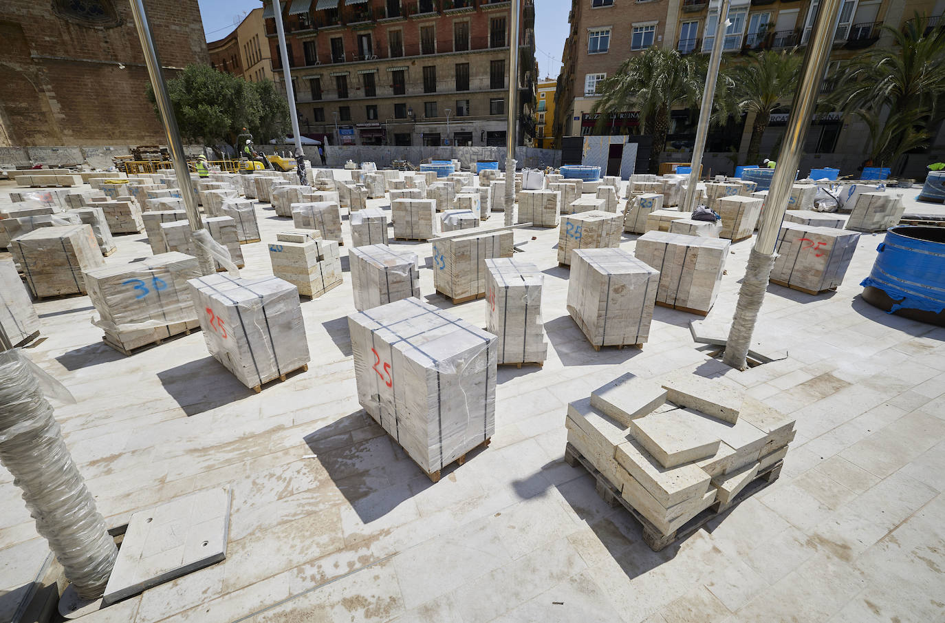 Reforma de la plaza de la Reina de Valencia (19/05/2022). 