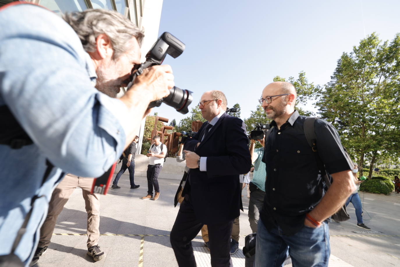 Fotos: Francis Puig llega a los juzgados para declarar ante el juez