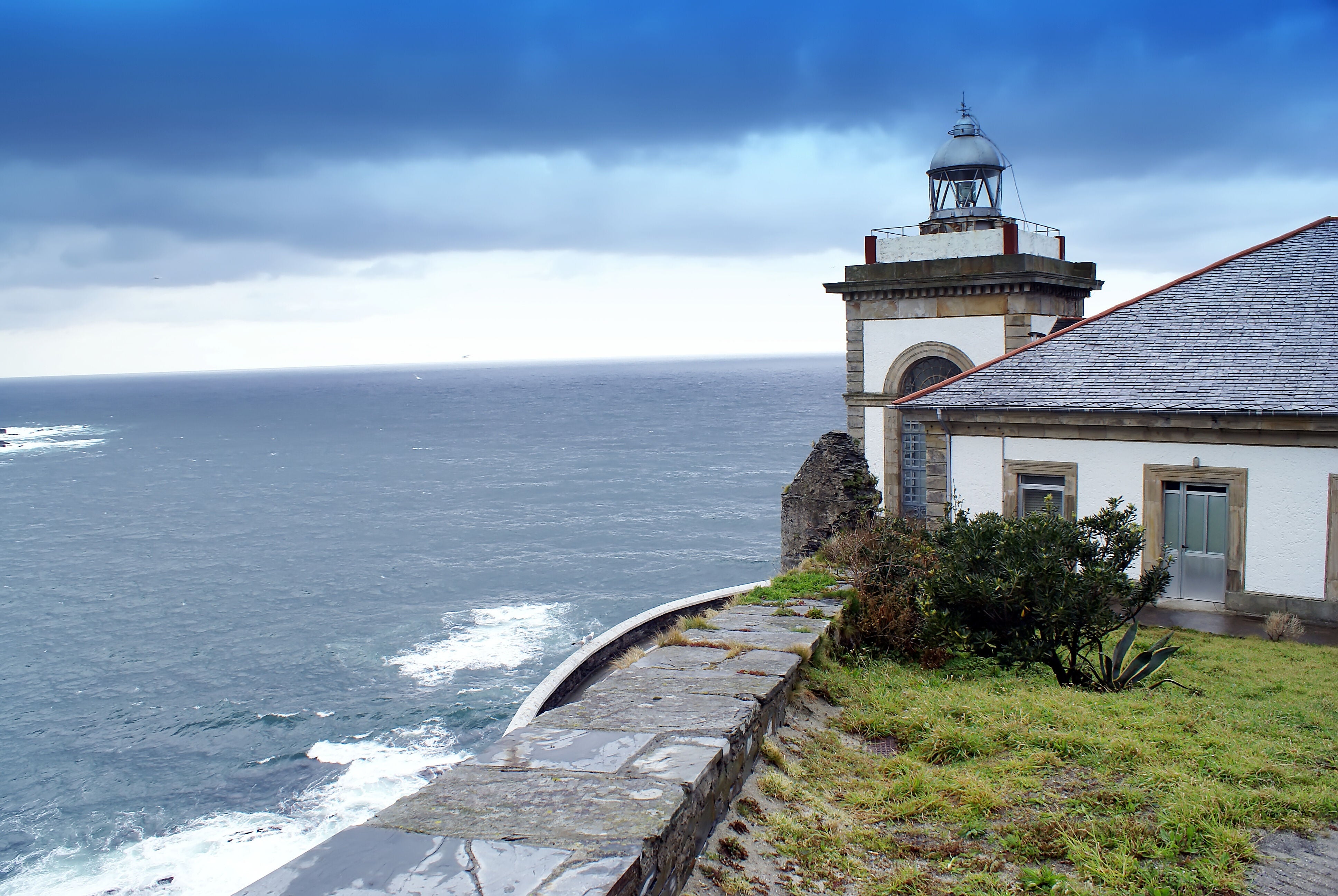 Faro de Luarca, Asturias. 