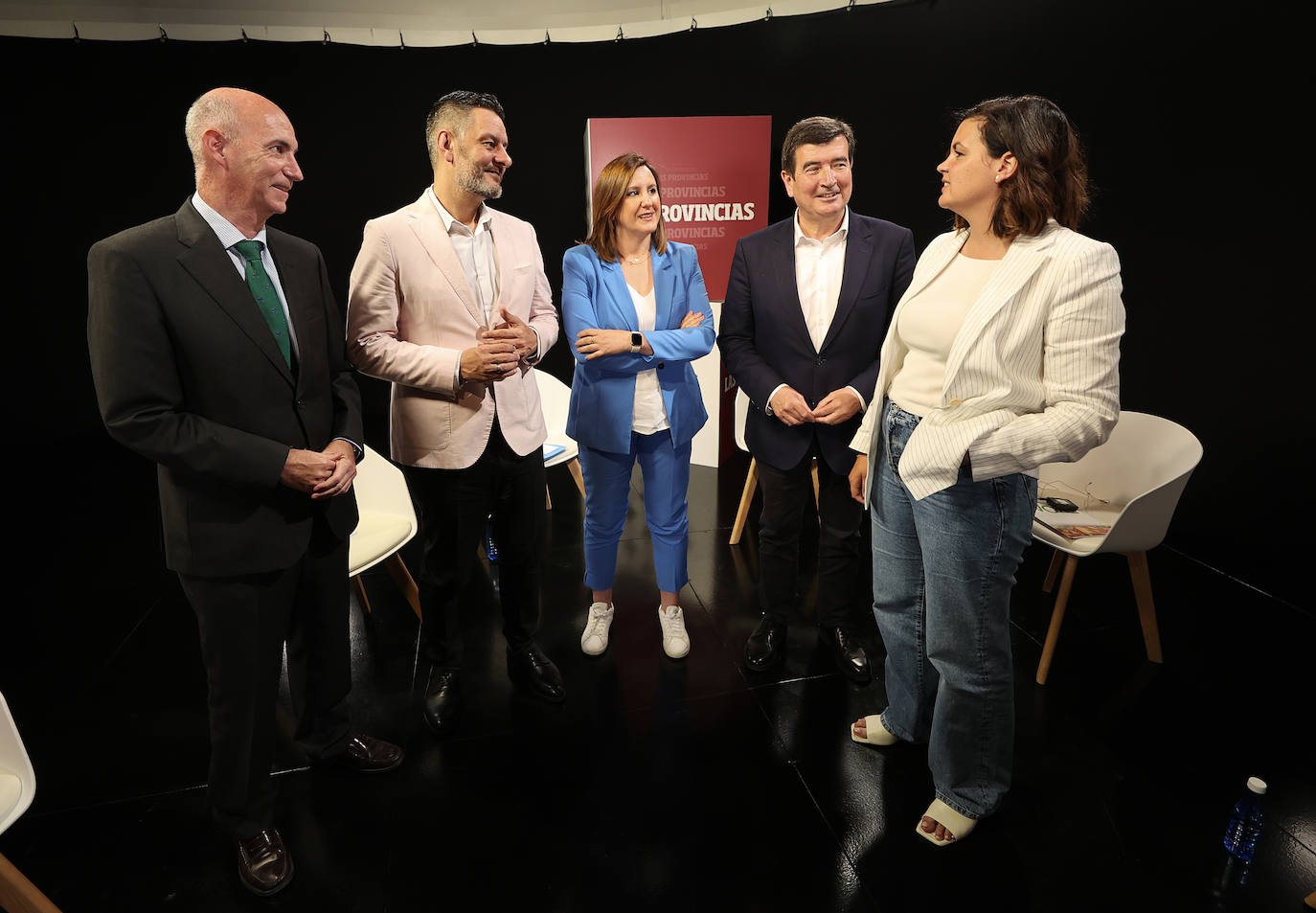Fotos: Debate con los portavoces de los grupos municipales del Ayuntamiento de Valencia, en LAS PROVINCIAS