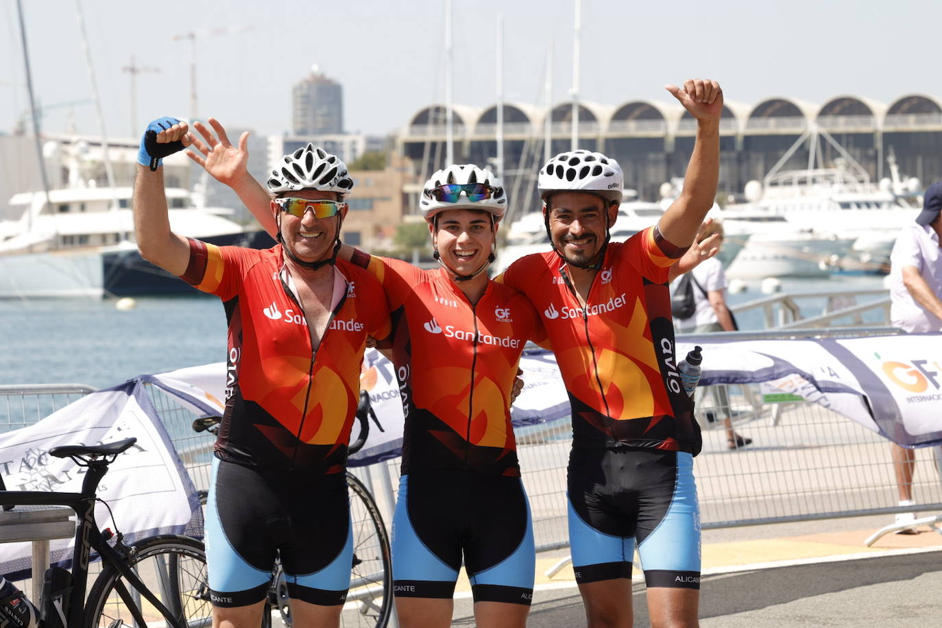 Fotos: Búscate en el Gran Fondo Internacional Marcha Ciudad València