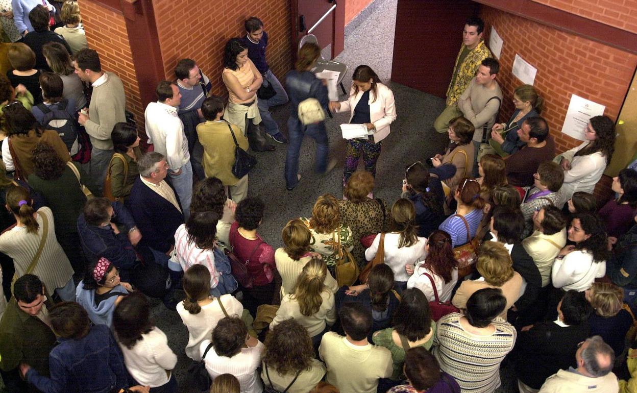 Participantes en una oposición sanitaria de 2014.