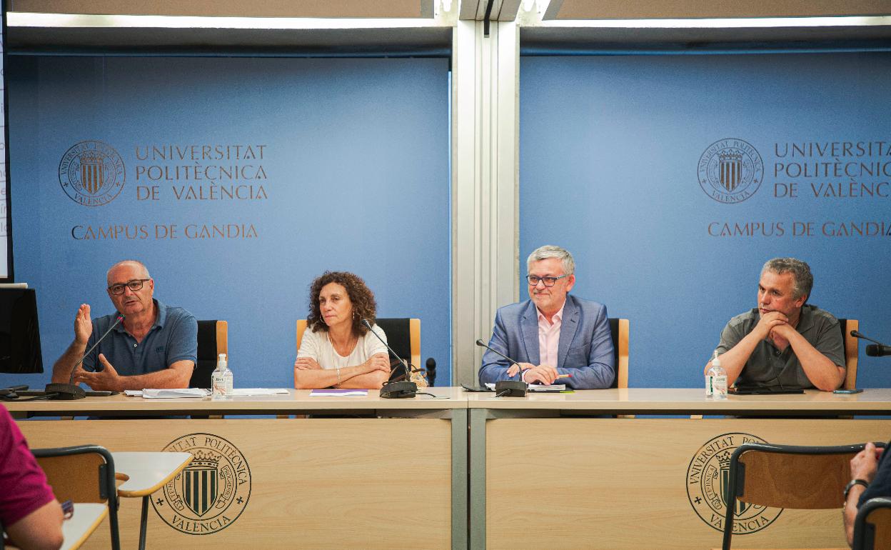 Reunión en el Campus para abordar cuestiones del PRI de la playa de Gandia.  