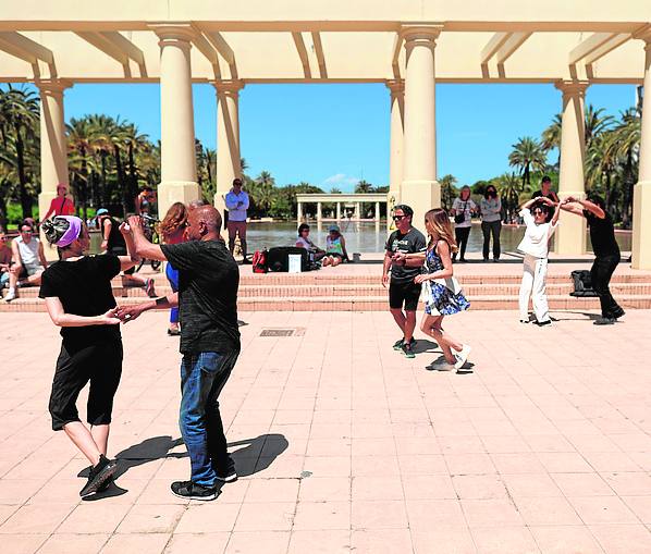 Fotos: Las tribus del Jardín del Turia de Valencia