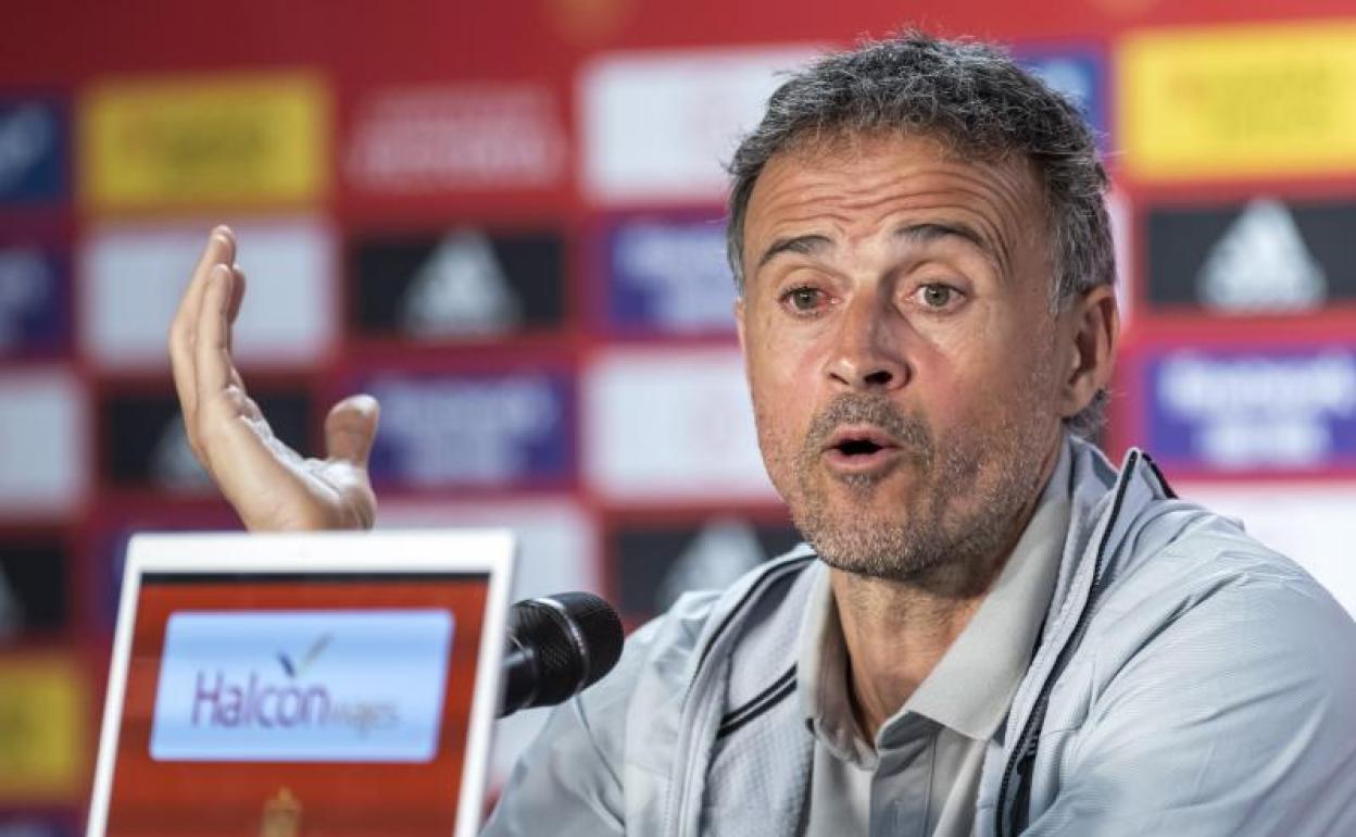 Luis Enrique, durante la rueda de prensa. 