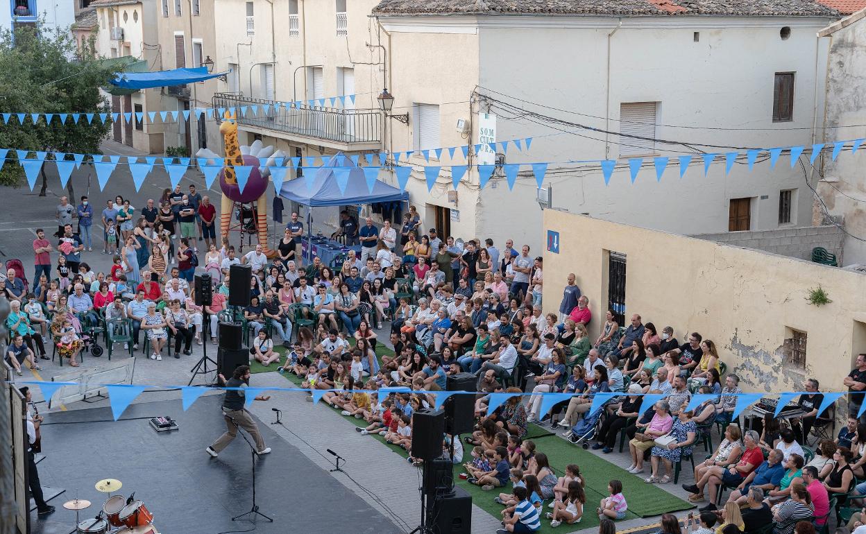 Uno de los siete espectáculos de los que se pudo disfrutar el fin de semana en Aielo de Malferit. 