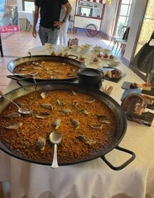 Imagen secundaria 2 - La alcaldesa, con sus homólogos de la comarca en la presentación de las jornadas. 