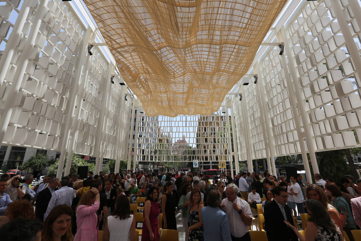 Fotos: Así es el Ágora de la plaza del Ayuntamiento de Valencia