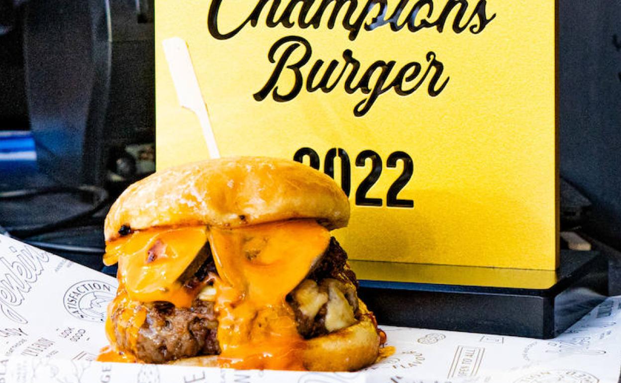 La receta innovadora de Jenkin's se ha llevado el primer premio en 'The Champions Burger'. 