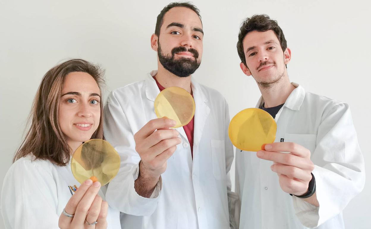 Pilar Granado, Pablo Sosa y Luis Chimeno. 