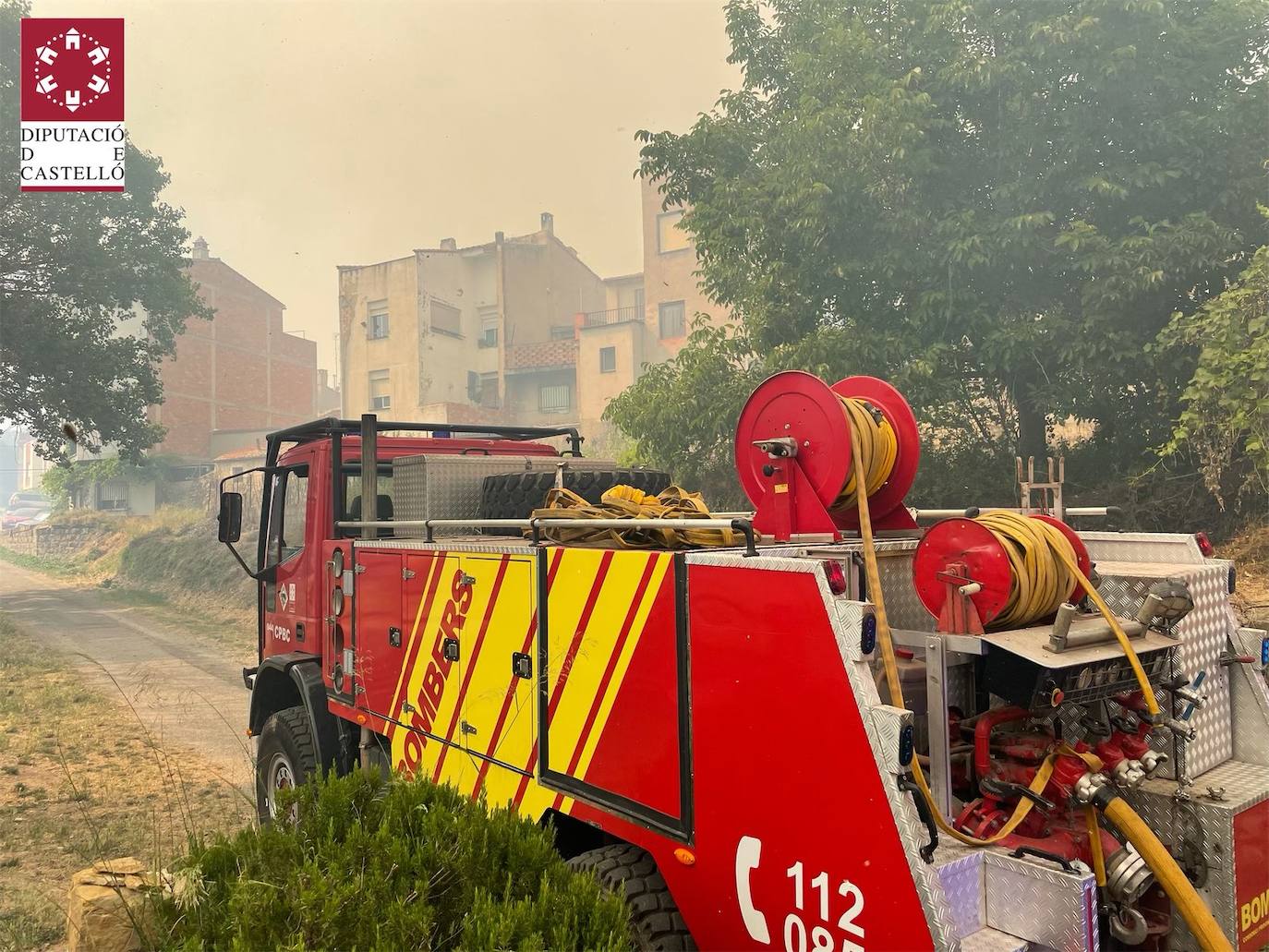 Fotos: Declarado un incendio en Viver y Caudiel