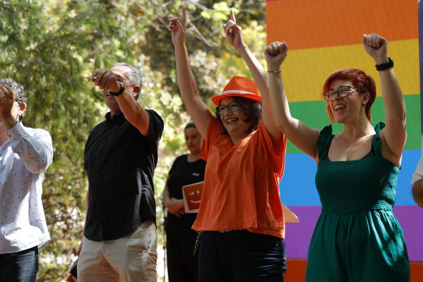 Fotos: Primer acto de partido de Compromís tras la imputación de Oltra