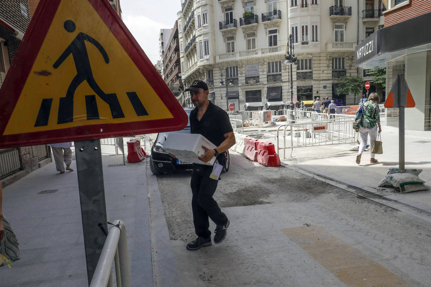 Fotos: Siguen las obras en el centro de Valencia