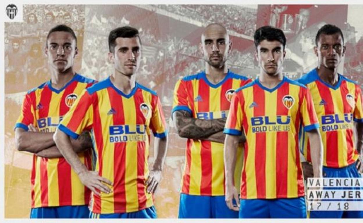 Camisetas con los colores de la Senyera de la temporada 2017/2018. lp