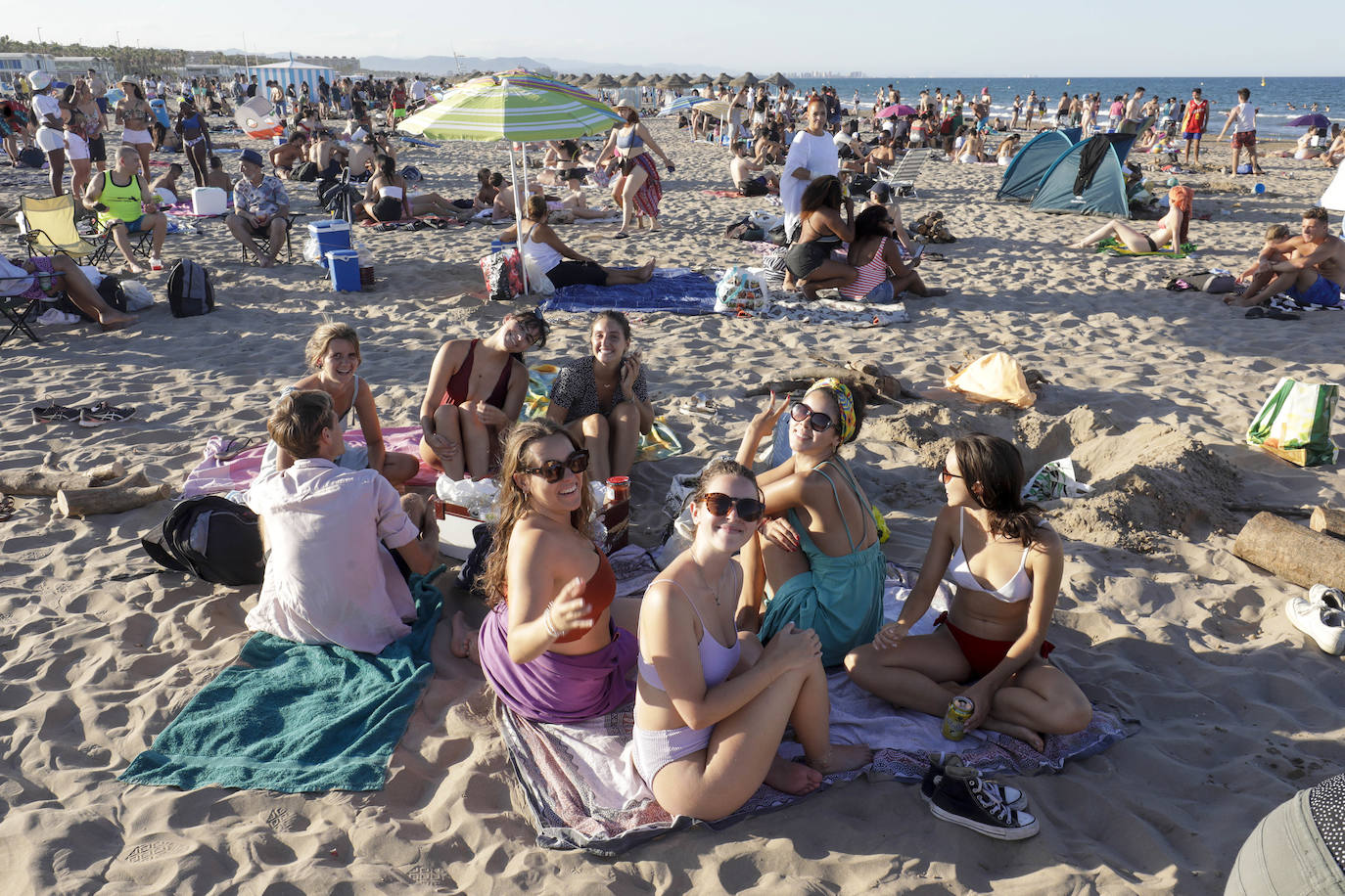 Fotos: La Noche de San Juan 2022 en Valencia