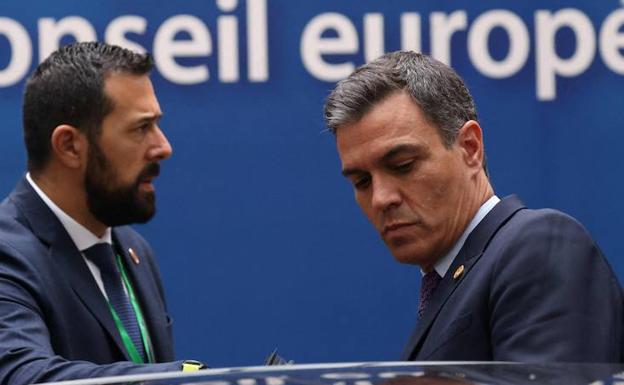 El presidente del Gobierno, serio, en el Consejo Europeo que finalizó este viernes en Bruselas. 