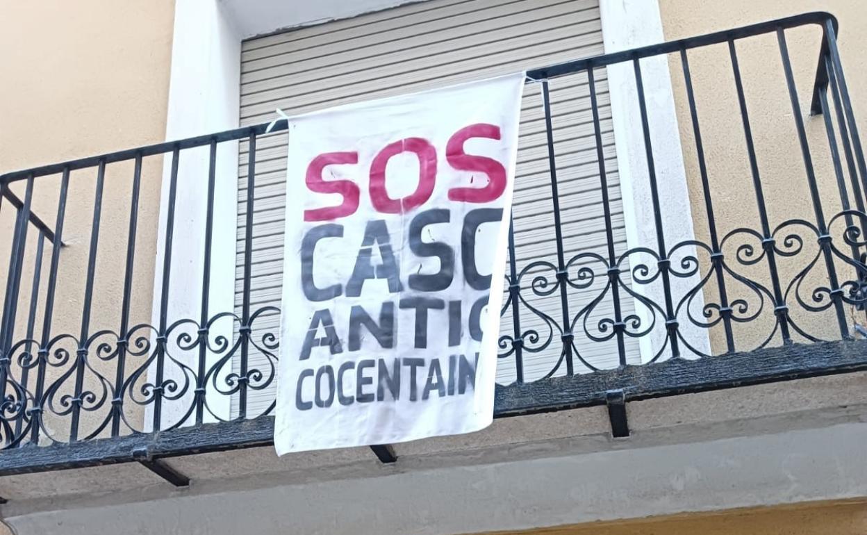 Las pancartas atestiguan el malestar vecinal con la situación de inseguridad que se vive en las calles. 